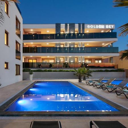 Malibu Imperial Resort Vir Exterior foto